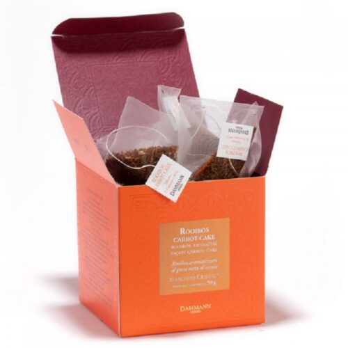 ROOIBOS CARROT CAKE