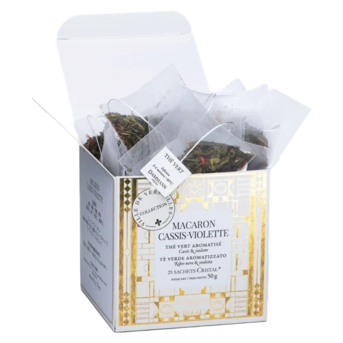 Thé noir Macaron Cassis Violette Dammann - boîte de 25 sachets ouverte